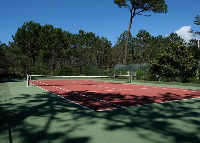 营地 Parque De Campismo Orbitur 圣佩罗德姆