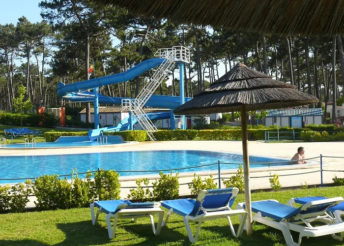 Parque De Campismo Orbitur 营地 圣佩罗德姆