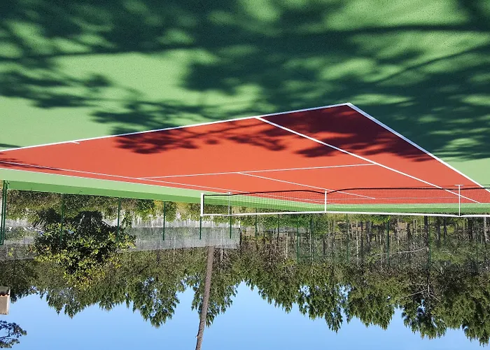 Parque De Campismo Orbitur 圣佩罗德姆