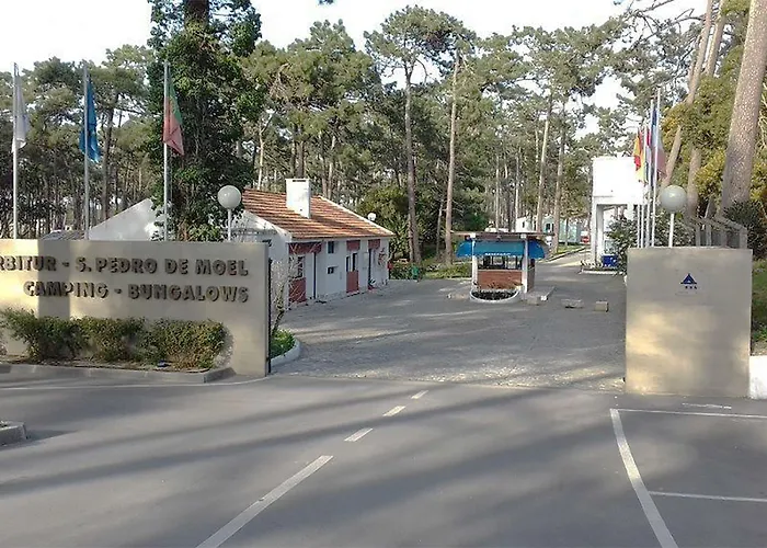 营地 Parque De Campismo Orbitur 5*