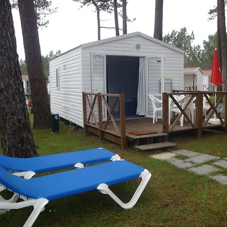 Parque De Campismo Orbitur Сан-Педру-де-Моэл