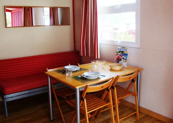 Parque De Campismo Orbitur Camping