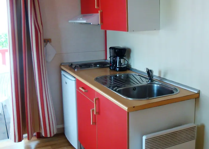 Camping Parque De Campismo Orbitur